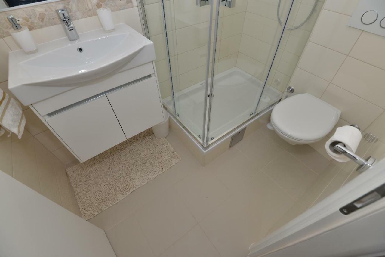 Jelena Apartman